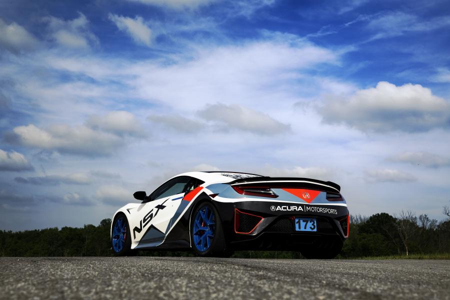  Acura NSX Pikes Peak 2019 года  (фото 6 из 6)